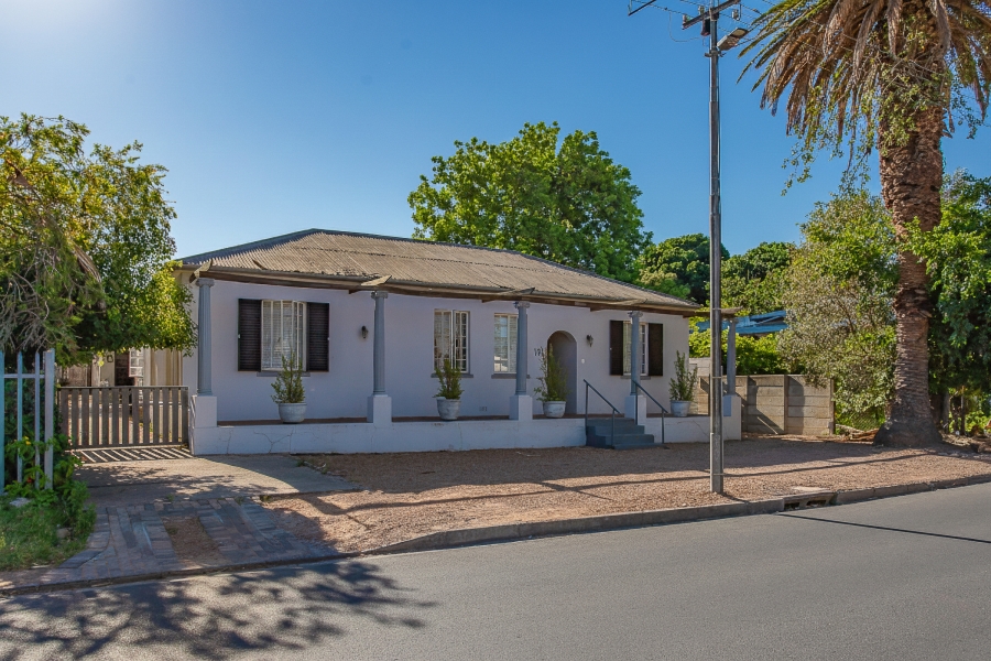 4 Bedroom Property for Sale in Paarl North Western Cape